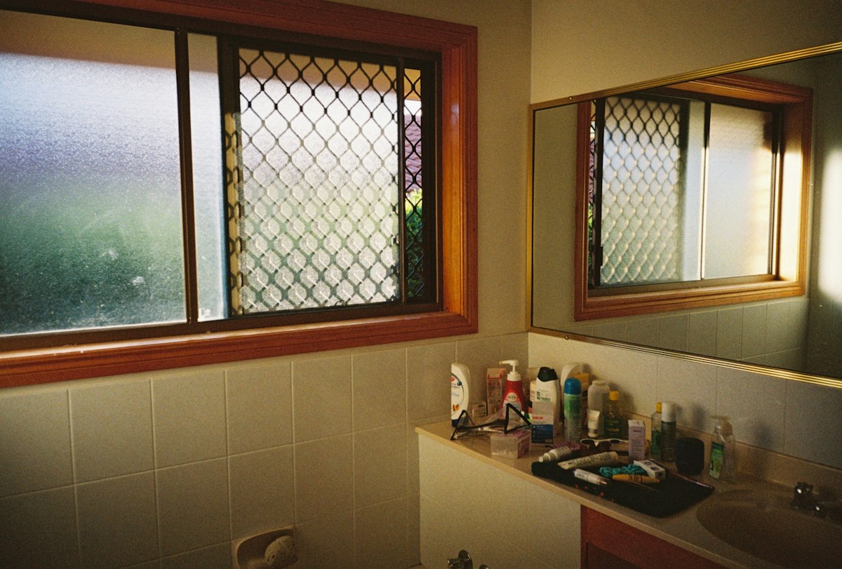 Bathroom before renovation